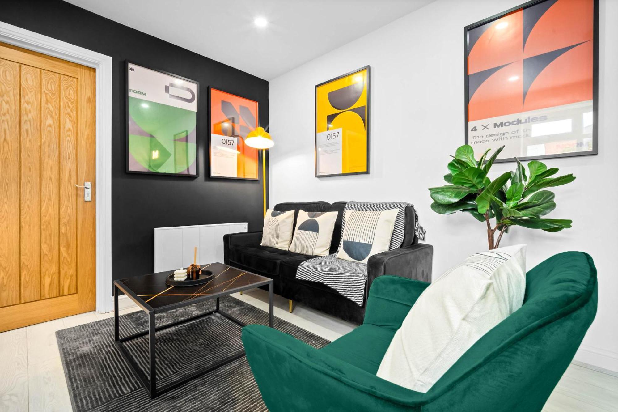 Luxury 3 Bedroom Apartment - Terrace - Near City Centre - Wifi - Smart Tv 1Mr เบอร์มิงแฮม ภายนอก รูปภาพ